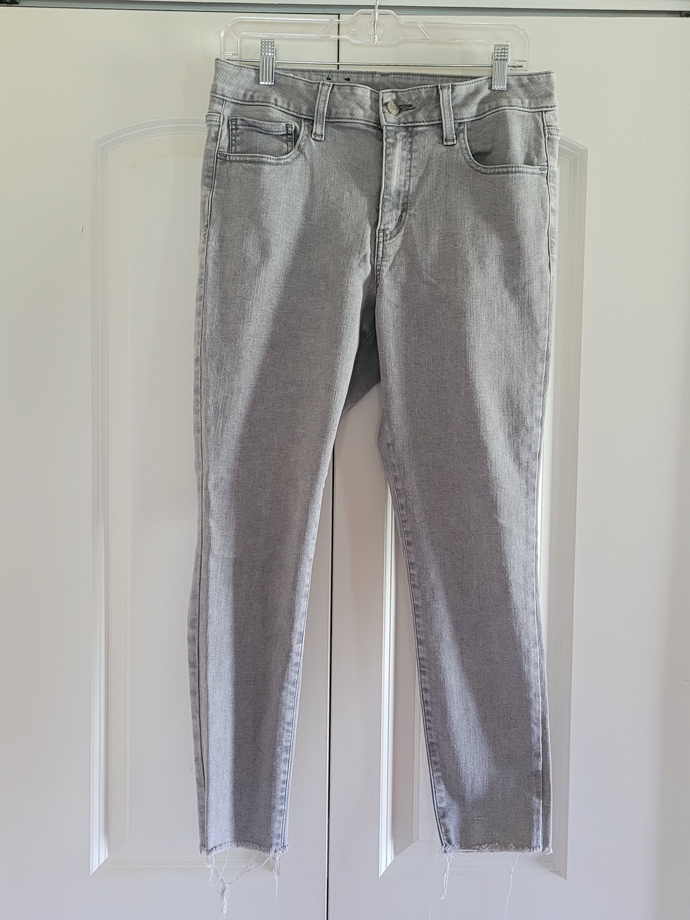 Womens Gap Universal Mid Rise Gray Jeggings